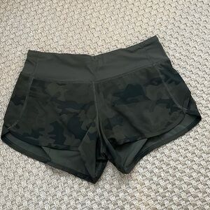 lululemon speed short camo